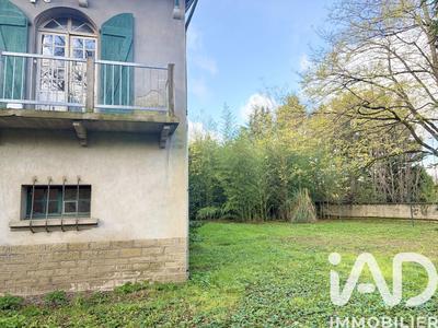 Maison - 107 m² - 6 pièces