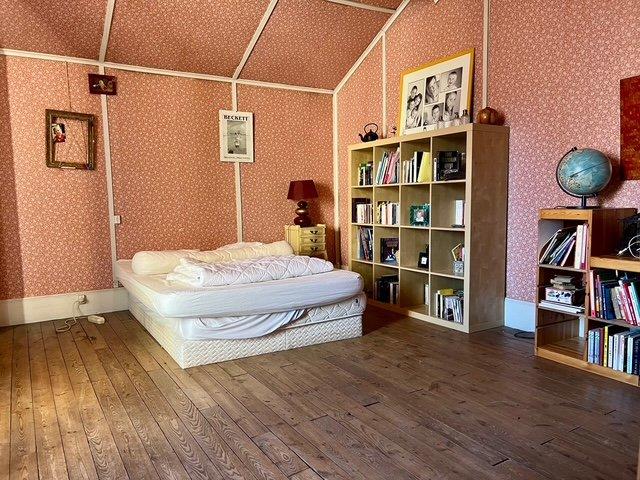 Maison - 185 m² - 7 pièces