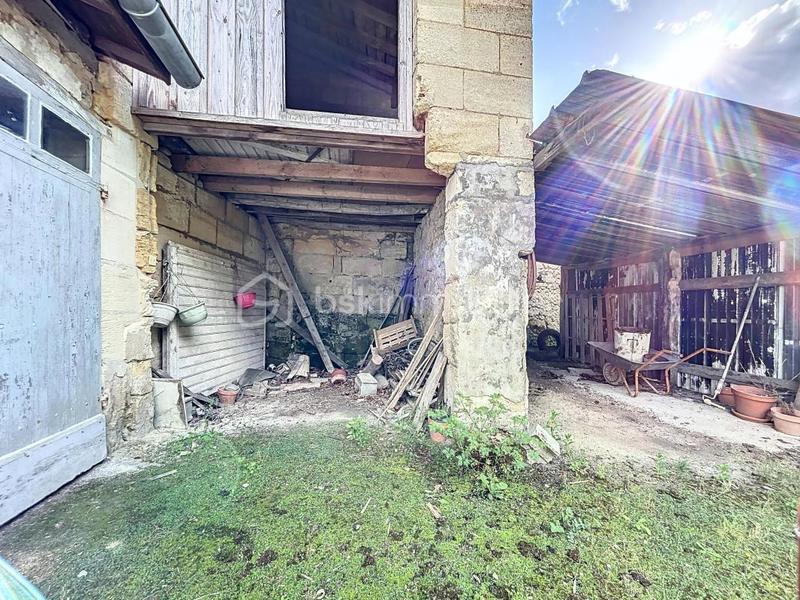 Maison en pierre - 200 m² - 7 pièces