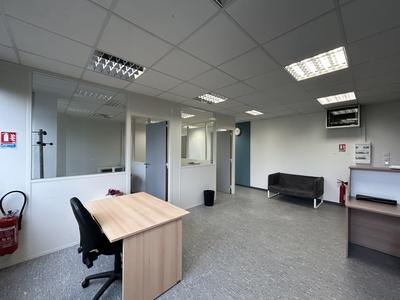 Bureau - 71 m²
