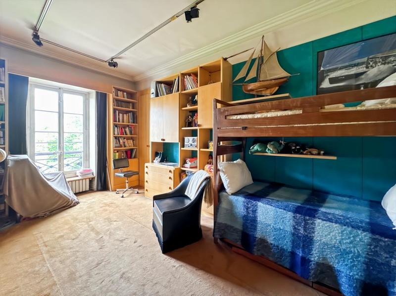 Appartement - 150 m² - 5 pièces