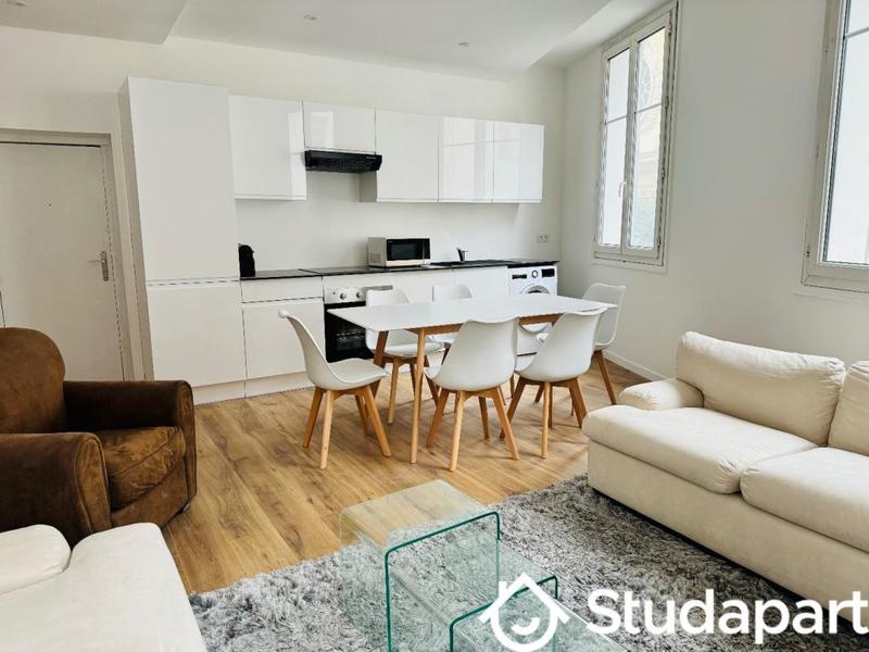 Appartement - 70 m² - 3 pièces