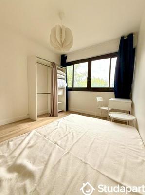 Chambre - 12 m² - 1 pièce