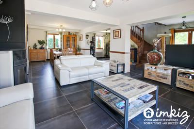 Maison - 180 m² - 7 pièces