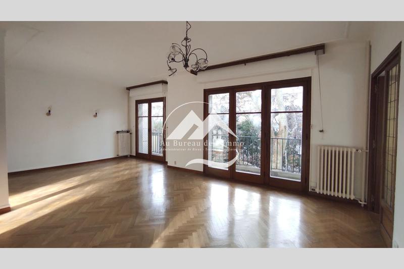 Appartement - 106 m² - 4 pièces