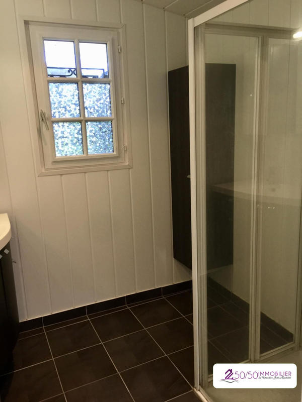 Maison - 80 m² - 5 pièces