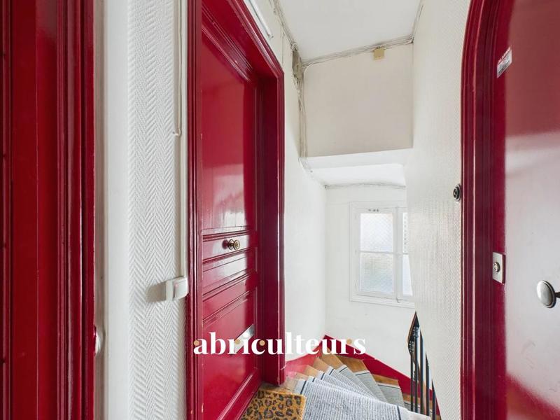 Appartement ancien - 67 m² - 3 pièces