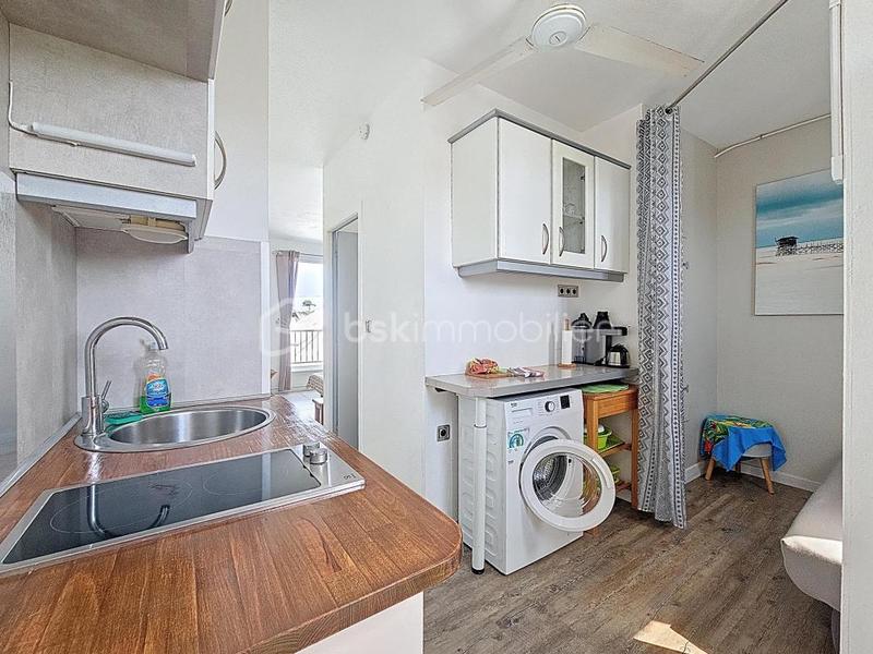 Studio - 28 m² - 1 pièce