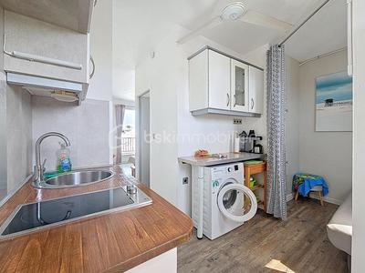 Studio - 28 m² - 1 pièce