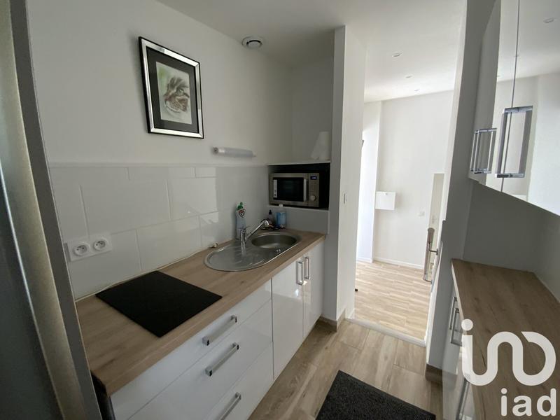 Maison - 230 m² - 8 pièces