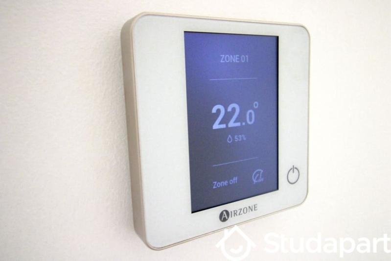 Chambre - 9 m² - 1 pièce