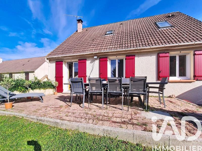 Maison - 112 m² - 6 pièces