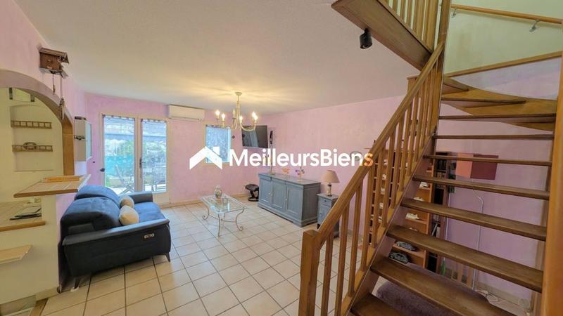Maison - 91 m² - 5 pièces