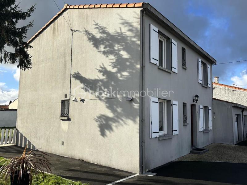 Maison - 126 m² - 7 pièces