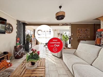 Maison - 122 m² - 4 pièces