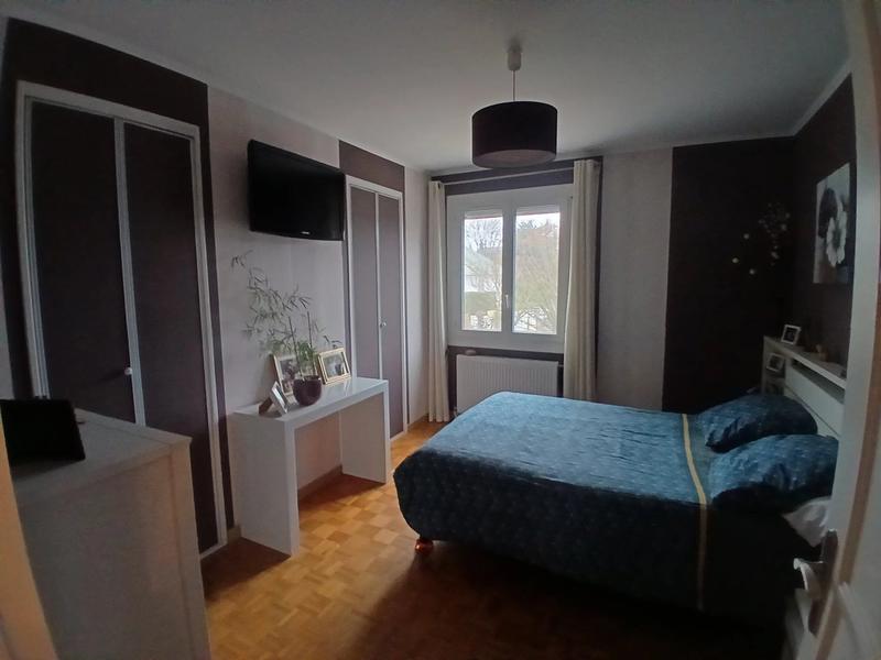 Maison - 87 m² - 5 pièces