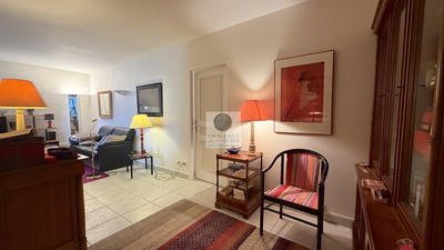 Appartement - 75 m² - 3 pièces