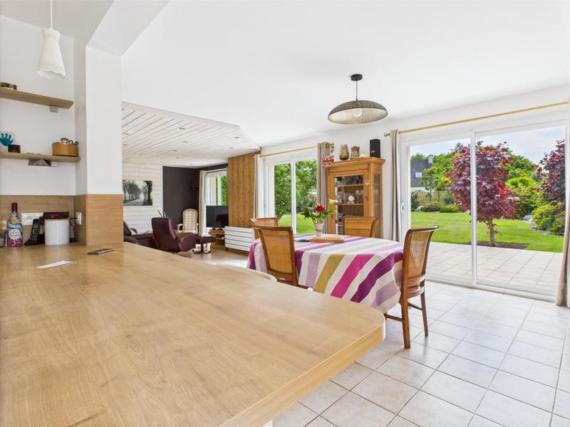 Maison - 195 m² - 7 pièces