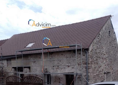 Maison - 90 m² - 3 pièces