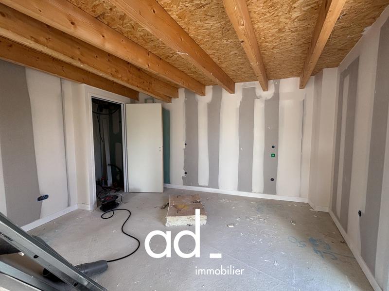 Appartement - 84 m² - 4 pièces