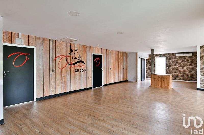 Local commercial - 147 m²