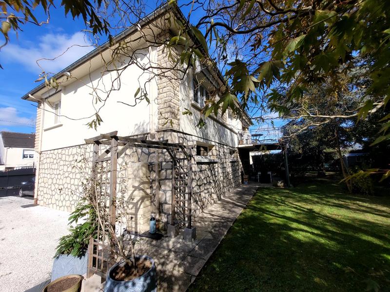 Maison - 125 m² - 6 pièces