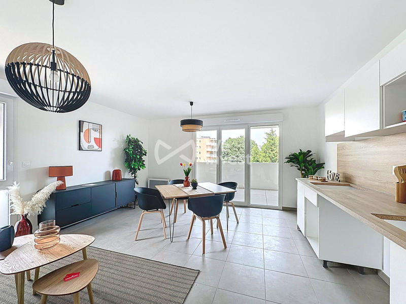 Appartement - 61 m² - 3 pièces