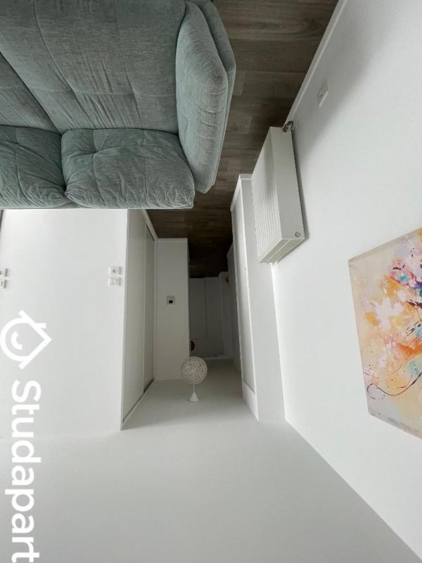 Chambre - 9 m² - 1 pièce