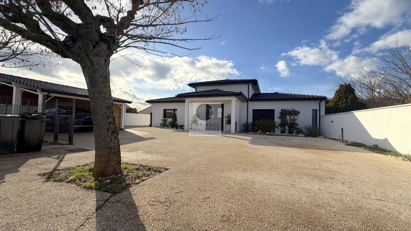 Maison - 173 m² - 5 pièces