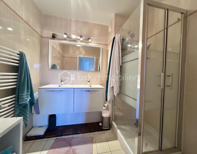 Appartement - 61 m² - 3 pièces