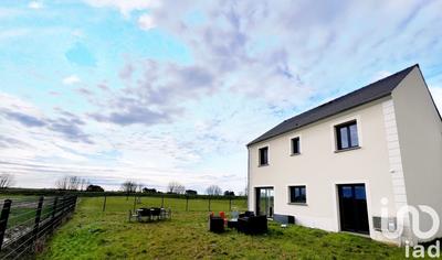 Maison - 140 m² - 6 pièces