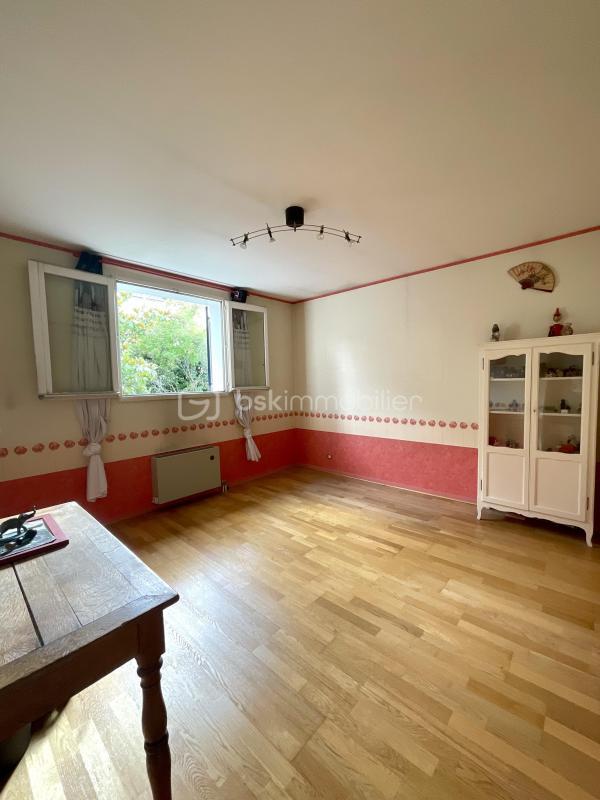 Maison - 160 m² - 7 pièces