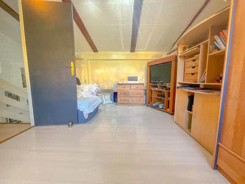 Maison - 136 m² - 5 pièces