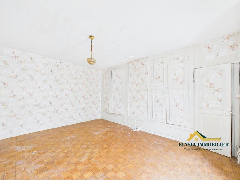 Maison - 231 m² - 2 pièces