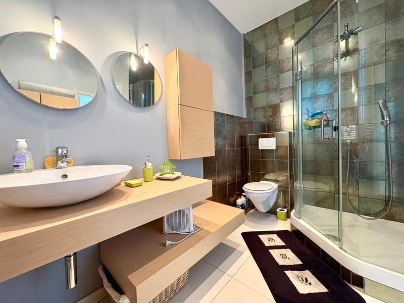 Appartement - 66 m² - 3 pièces