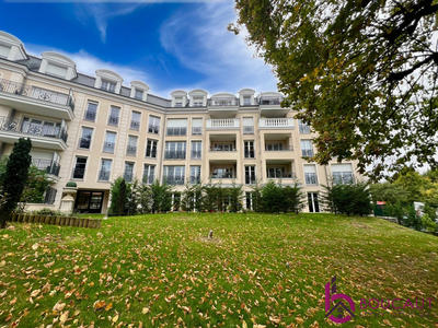 Appartement - 79 m² - 3 pièces