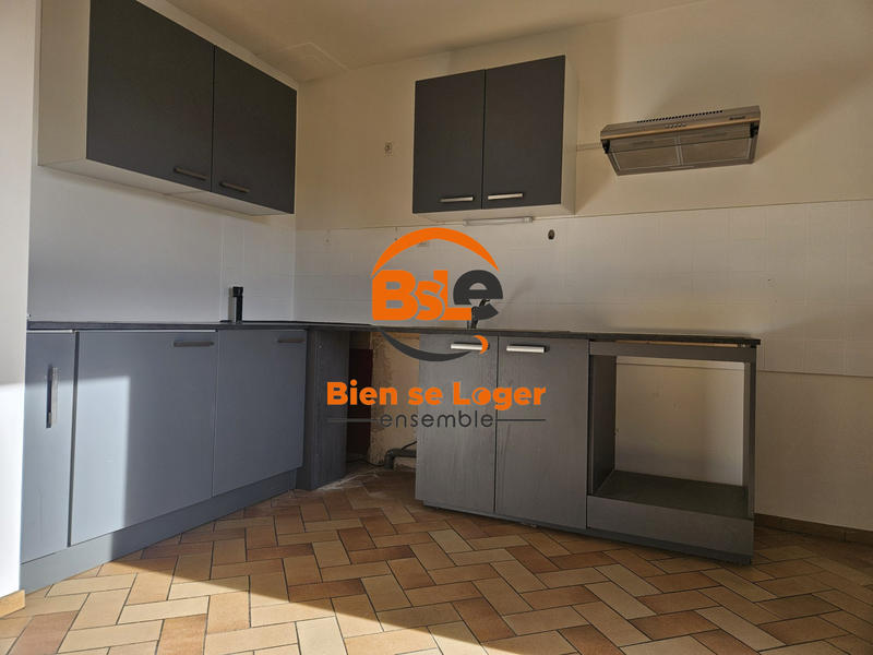 Appartement - 85 m² - 5 pièces