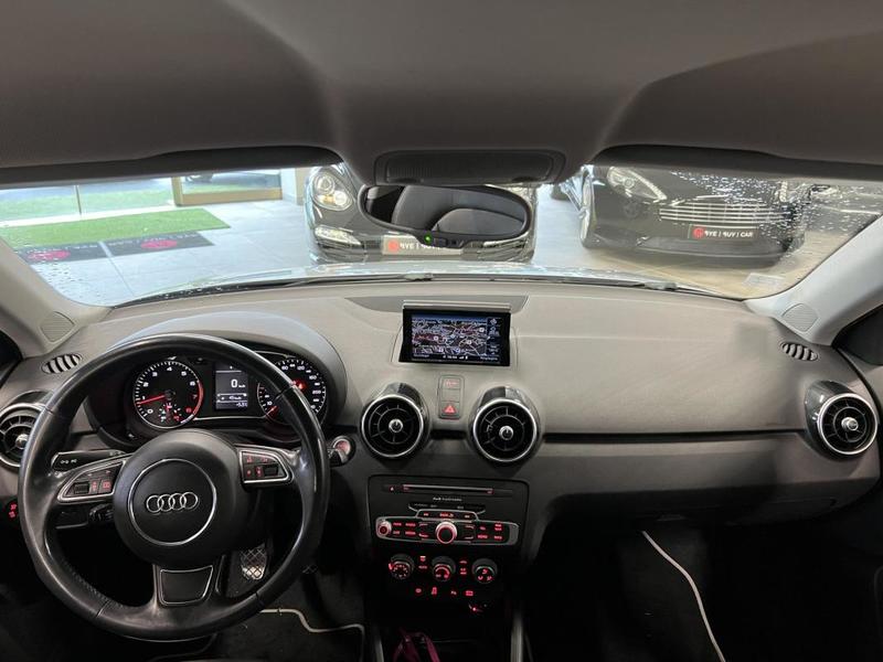 Audi A1 Sportback 1.4 Tfsi Ambition Luxe / Garantie 12 Mois