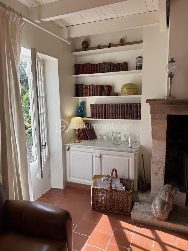 Moulin - 390 m² - 10 pièces