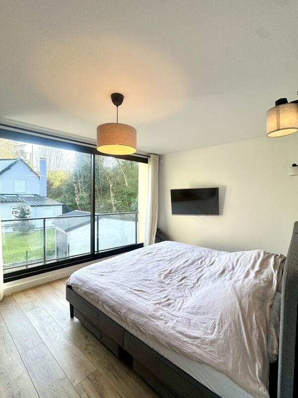 Maison - 176 m² - 7 pièces