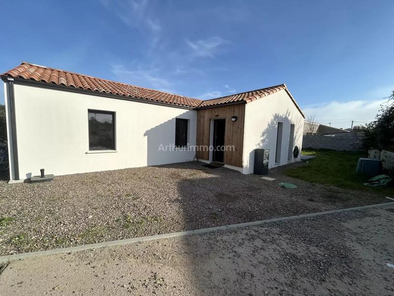 Maison - 98 m² - 5 pièces