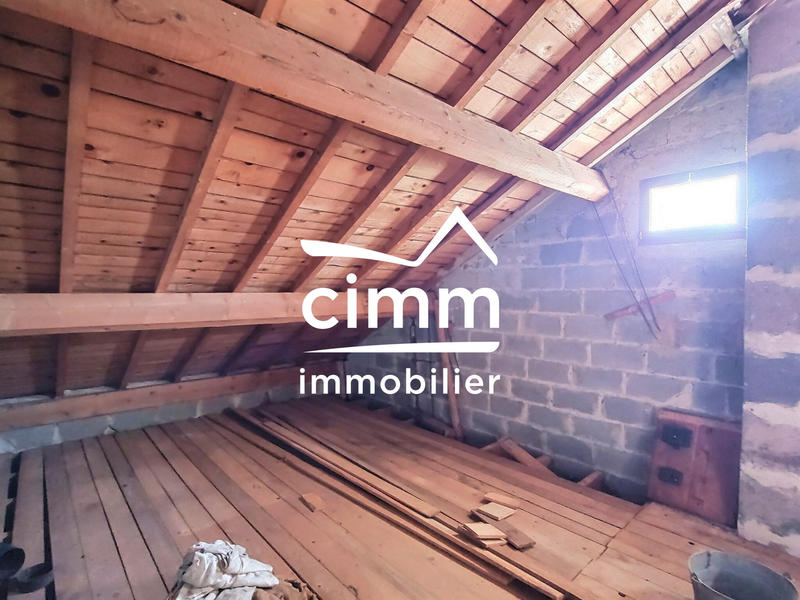 Maison - 140 m² - 4 pièces