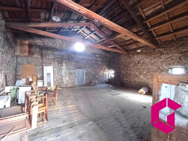 Maison ancienne - 110 m² - 6 pièces