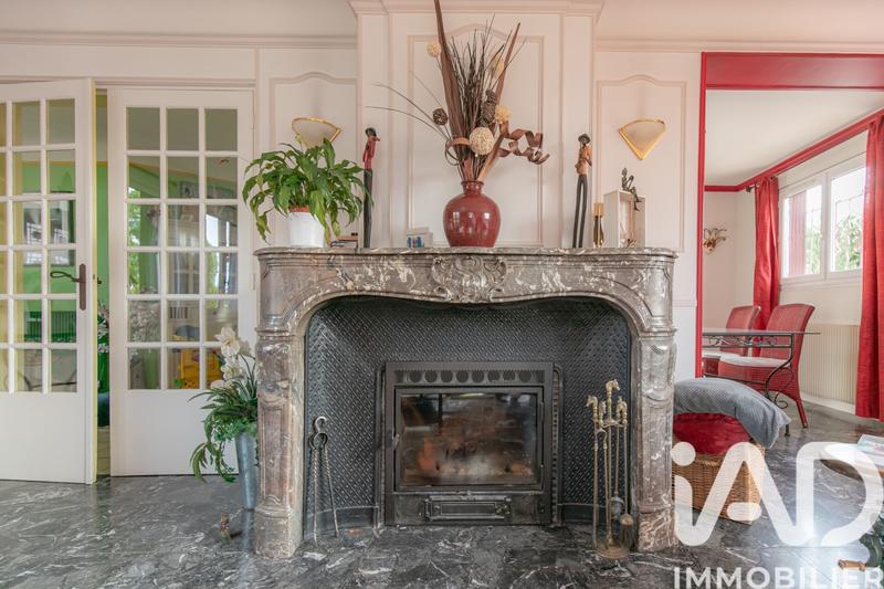 Maison - 180 m² - 6 pièces