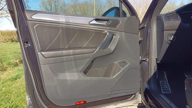 Volkswagen Tiguan 2.0 Tdi 150 Dsg7 R-Line