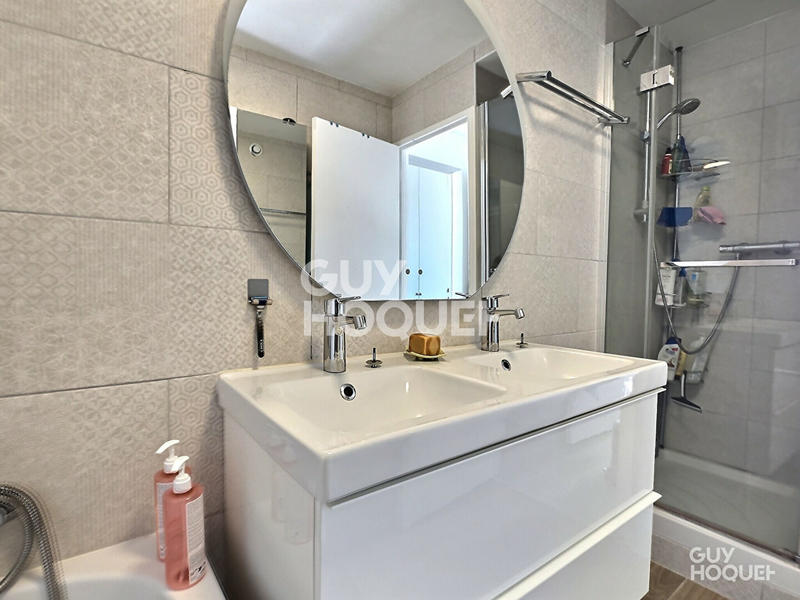 Appartement - 77 m² - 4 pièces