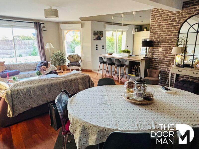 Maison - 127 m² - 6 pièces