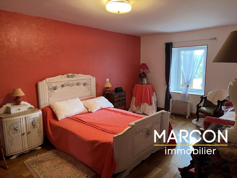 Maison - 110 m² - 4 pièces