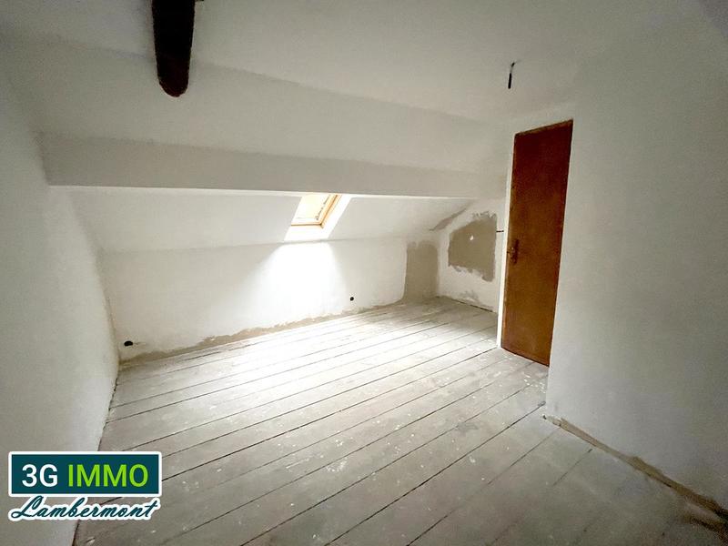 Maison - 159 m² - 9 pièces