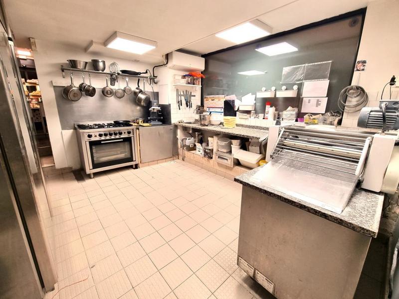 Fonds de commerce - Bureau - 111 m²